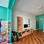 Copacabana 2 Qts - Confortavel Na Quadra Da Praia!